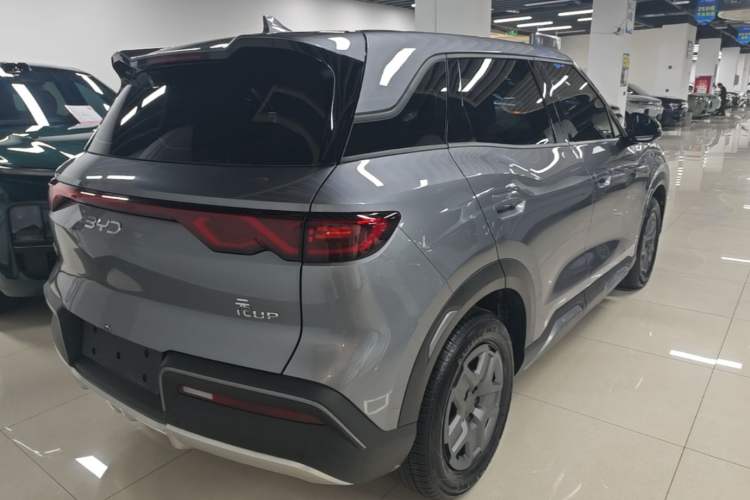 Used BYD Yuan UP 2024 401 km Active Version Rear Right 45 Deg