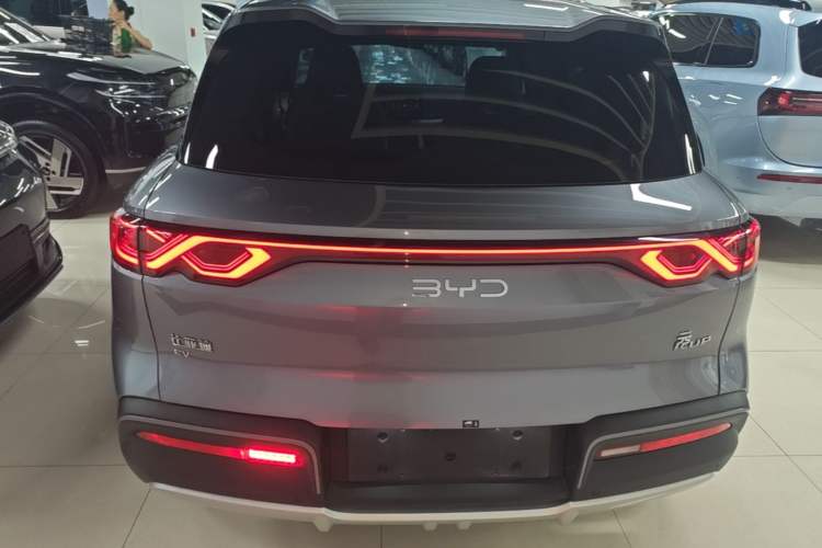 Used BYD Yuan UP 2024 401 km Active Version Rear