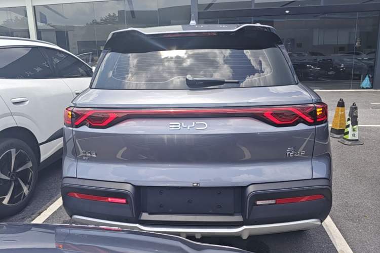 Used BYD Yuan UP 2024 401KM Beyond Edition Rear