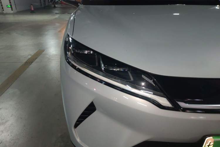 Used BYD Yuan UP 2024 401KM Beyond Edition Right Front Headlight