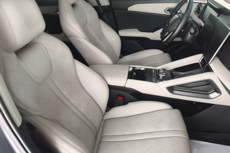 Used BYD Yuan UP 2024 401KM Beyond Edition Right Front Seat