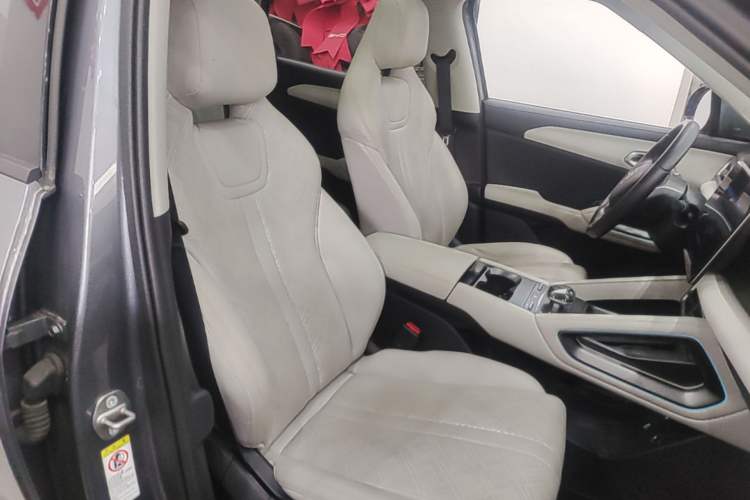 Used BYD Yuan UP 2024 401KM Beyond Edition Right Front Seat