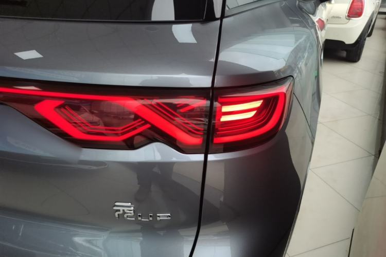 Used BYD Yuan UP 2024 401KM Beyond Edition Right Rear Taillight