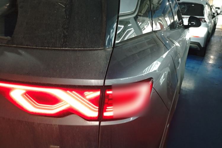 Used BYD Yuan UP 2024 401KM Leading Edition Right Rear Taillight