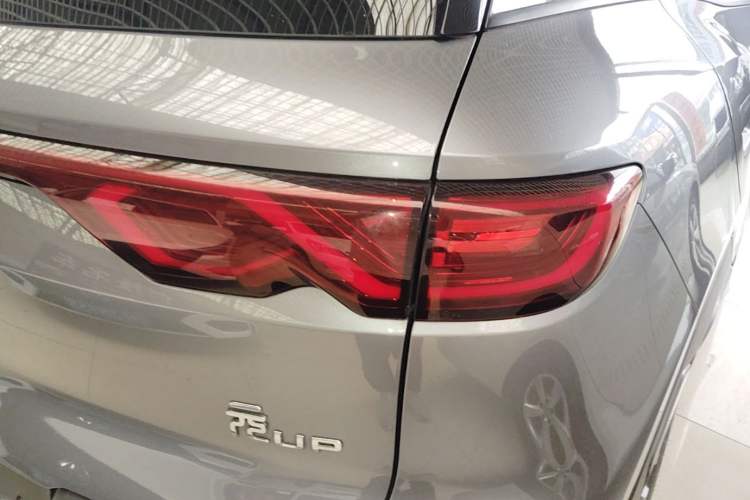 Used BYD Yuan UP 2024 401 km Active Version Right Rear Taillight