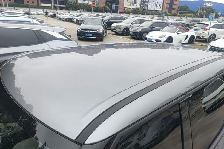 Used BYD Yuan UP 2024 401KM Leading Edition Roof