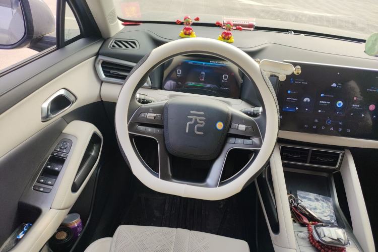 Used BYD Yuan UP 2024 401KM Leading Edition Steering Wheel