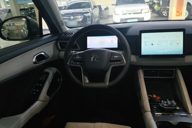 Used BYD Yuan UP 2024 401 km Active Version Steering Wheel