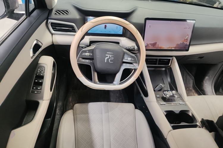 Used BYD Yuan UP 2024 401KM Leading Edition Steering Wheel
