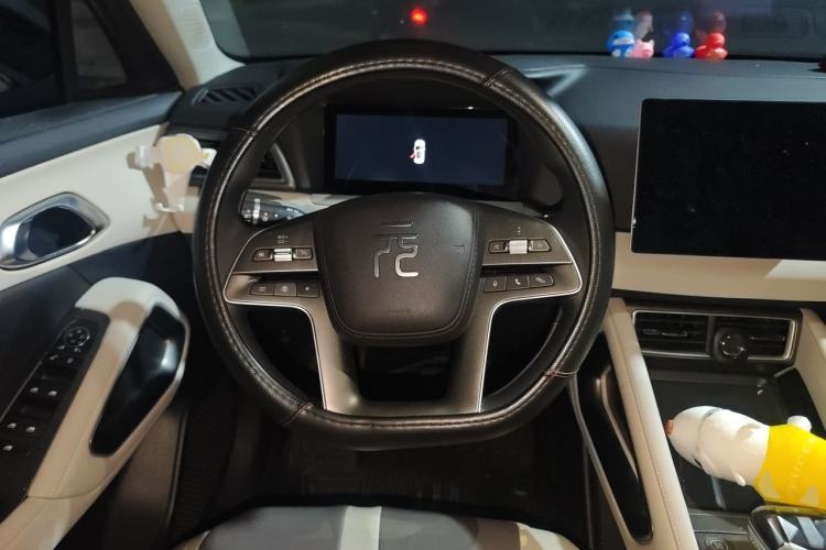 Used BYD Yuan UP 2024 401 km Active Version Steering Wheel