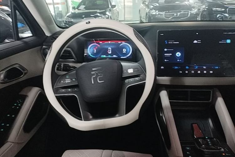 Used BYD Yuan UP 2024 401KM Leading Edition Steering Wheel