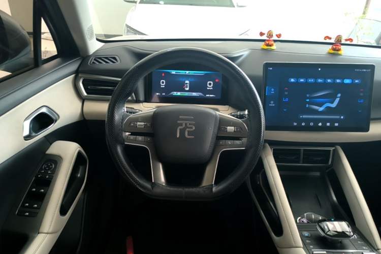 Used BYD Yuan UP 2024 401KM Leading Edition Steering Wheel