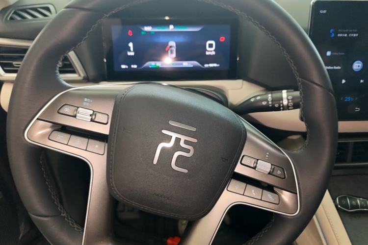 Used BYD Yuan UP 2024 401KM Leading Edition Steering Wheel