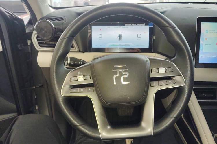 Used BYD Yuan UP 2024 401 km Active Version Steering Wheel