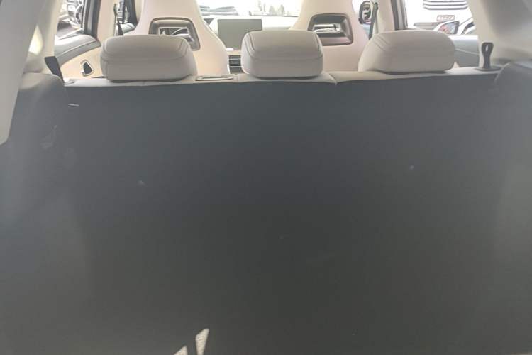 Used BYD Yuan UP 2024 401KM Beyond Edition Trunk