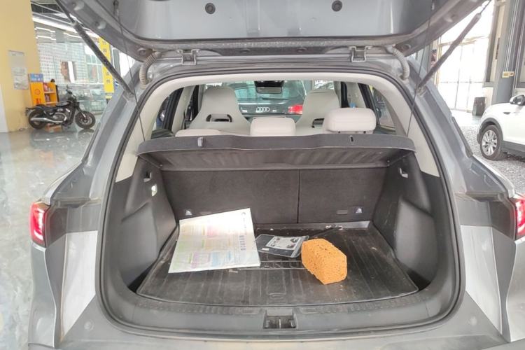 Used BYD Yuan UP 2024 401KM Beyond Edition Trunk
