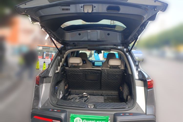 Used BYD Yuan UP 2024 401 km Active Version Trunk
