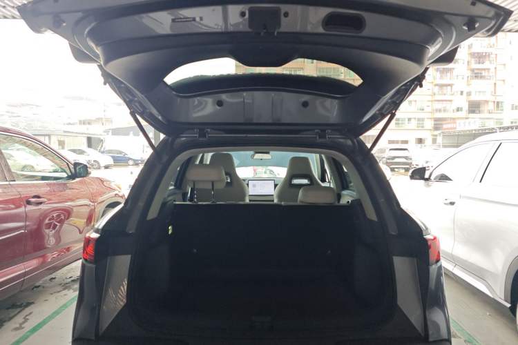 Used BYD Yuan UP 2024 401KM Leading Edition Trunk