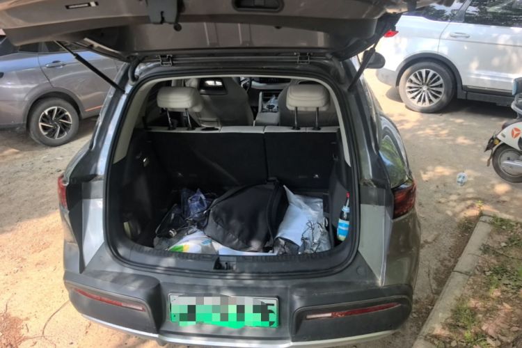 Used BYD Yuan UP 2024 401 km Active Version Trunk