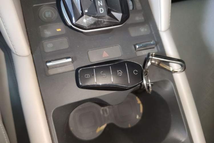 Used BYD Yuan UP 2024 401KM Beyond Edition Vehicle Key