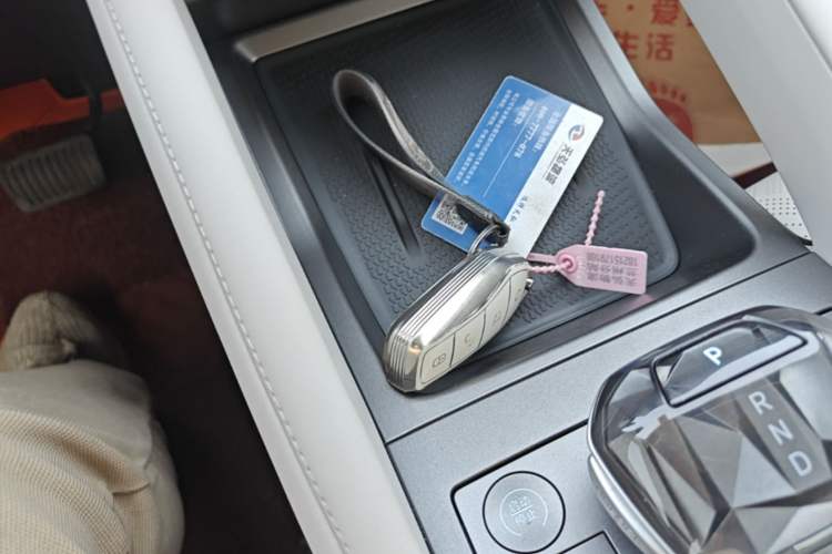 Used BYD Yuan UP 2024 401KM Leading Edition Vehicle Key
