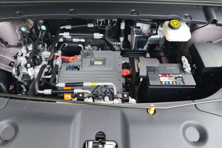 Used BYD Yuan UP 2024 401KM Beyond Edition Engine Bay