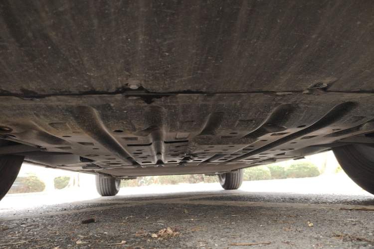 Used BYD Yuan UP 2024 401KM Leading Edition Chassis Front