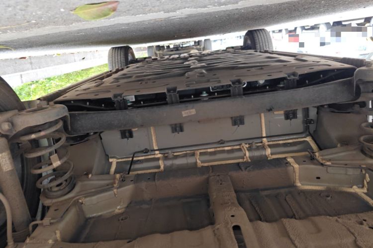 Used BYD Yuan UP 2024 401KM Leading Edition Chassis Rear