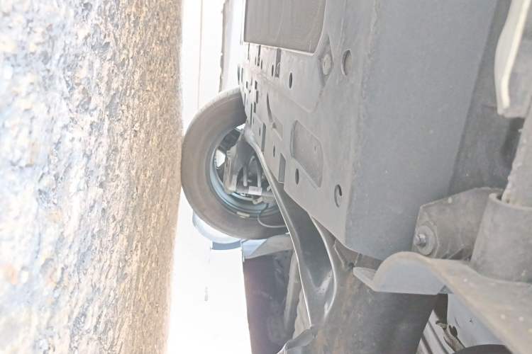 Used BYD Yuan UP 2024 401 km Active Version Chassis Rear Left