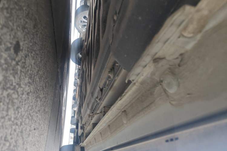 Used BYD Yuan UP 2024 401KM Leading Edition Chassis Rear Right