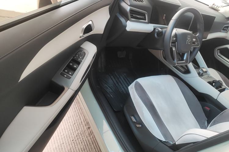 Used BYD Yuan UP 2024 401KM Beyond Edition Driver Seat