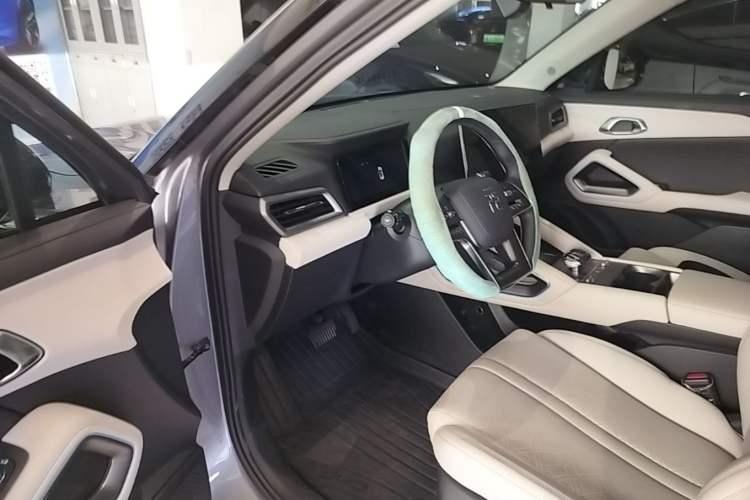 Used BYD Yuan UP 2024 401KM Beyond Edition Driver Seat