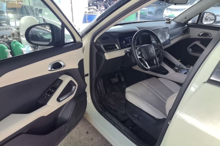 Used BYD Yuan UP 2024 401KM Beyond Edition Driver Seat
