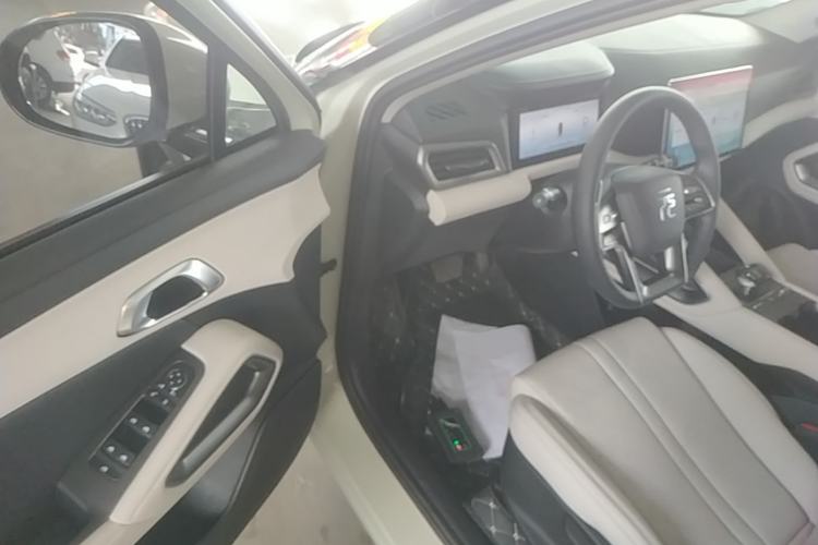 Used BYD Yuan UP 2024 401KM Leading Edition Driver Seat