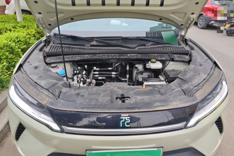 Used BYD Yuan UP 2024 401KM Leading Edition Engine Bay