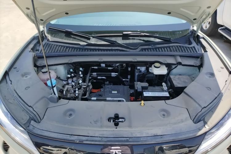 Used BYD Yuan UP 2024 401 km Active Version Engine Bay