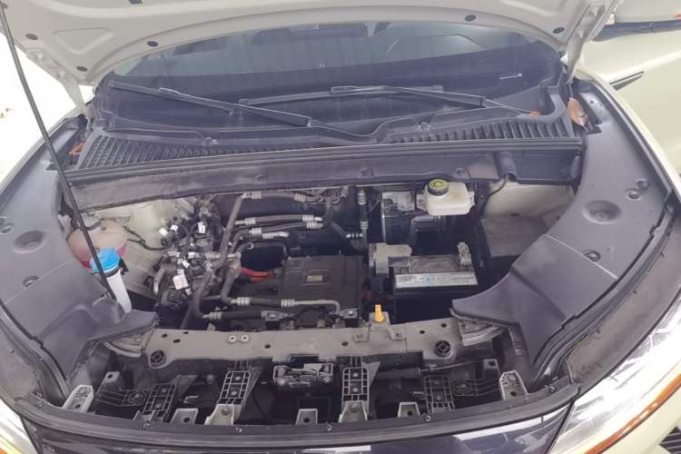 Used BYD Yuan UP 2024 401 km Active Version Engine Bay