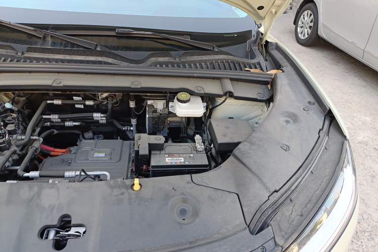 Used BYD Yuan UP 2024 401 km Active Version Engine Bay Left