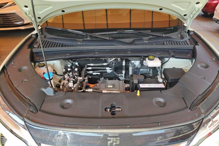 Used BYD Yuan UP 2024 401 km Active Version Engine Bay