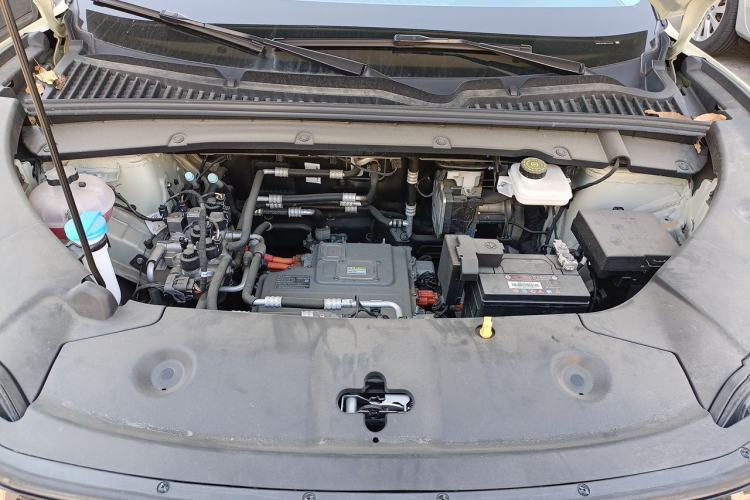Used BYD Yuan UP 2024 401 km Active Version Engine Bay