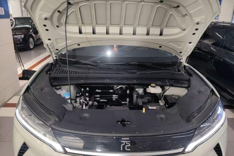 Used BYD Yuan UP 2024 401 km Active Version Engine Bay