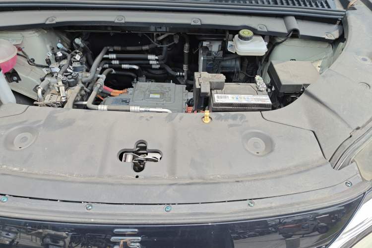 Used BYD Yuan UP 2024 401 km Active Version Engine Bay