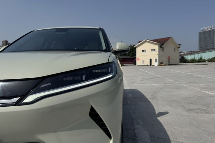 Used BYD Yuan UP 2024 401KM Leading Edition Exterior 1