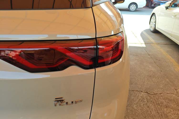 Used BYD Yuan UP 2024 401 km Active Version Exterior 2