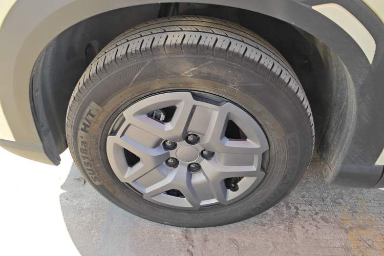 Used BYD Yuan UP 2024 401 km Active Version Exterior 3
