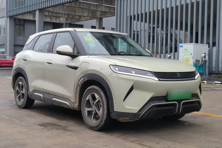 Used BYD Yuan UP 2024 401KM Leading Edition Exterior 4