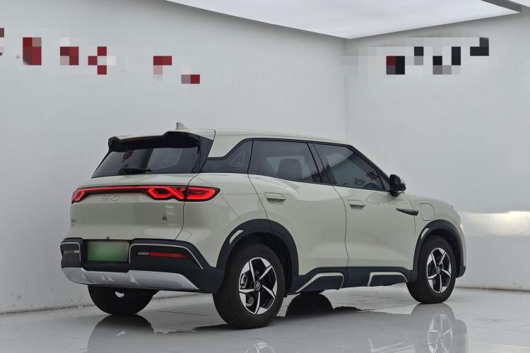 Used BYD Yuan UP 2024 401KM Leading Edition Exterior 4