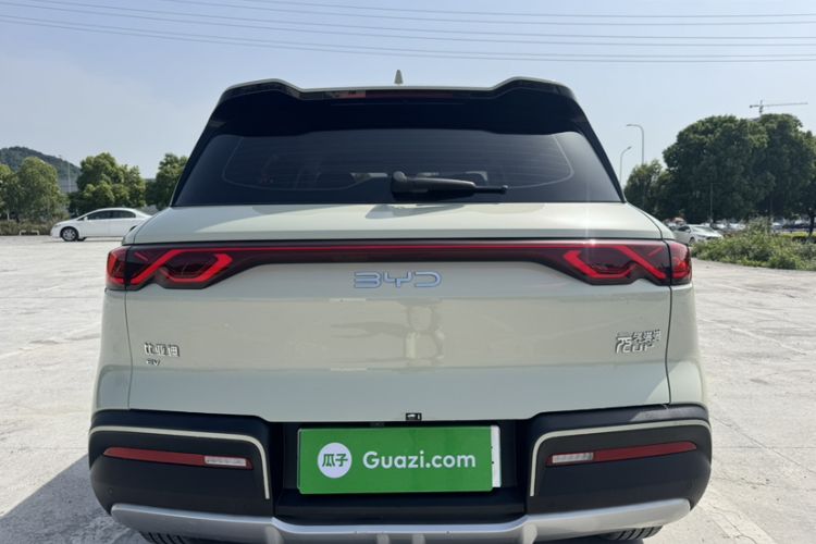 Used BYD Yuan UP 2024 401KM Leading Edition Exterior 6