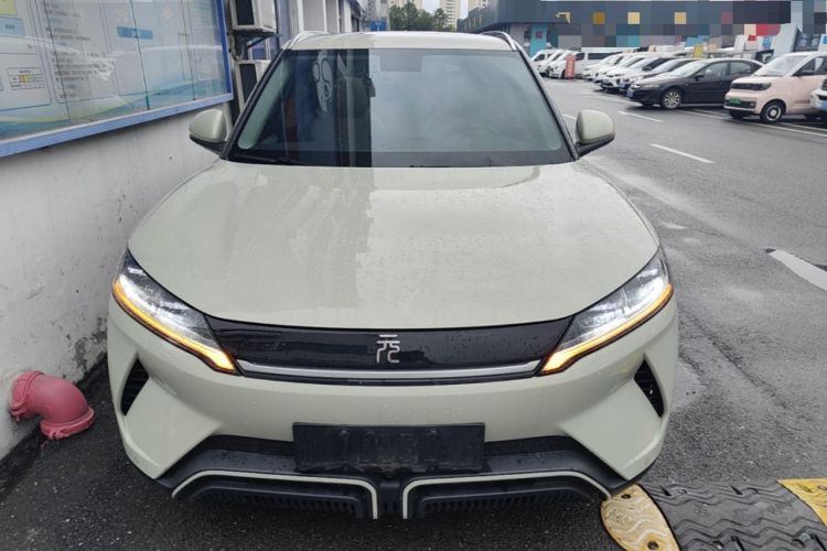 Used BYD Yuan UP 2024 401KM Beyond Edition Front