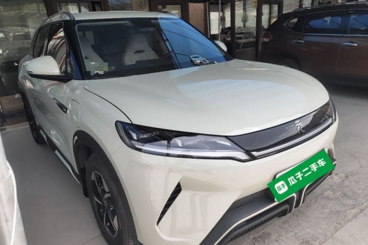 Used BYD Yuan UP 2024 401KM Beyond Edition Front Right 45 Deg